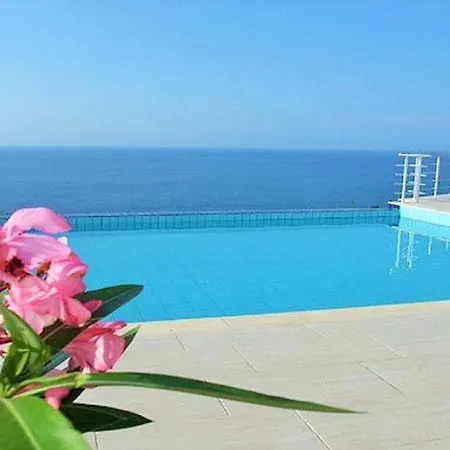 Seacliff Villa, 4 Bed, Private Pool, Wifi Acs * Agios Amvrosios (Kyrenia)