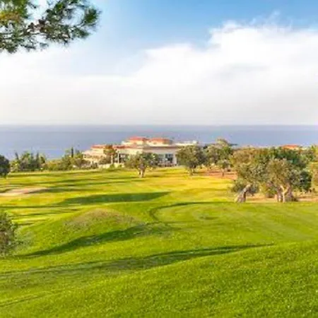 Seacliff Villa, 4 Bed, Private Pool, Wifi Acs Vilă Agios Amvrosios (Kyrenia)